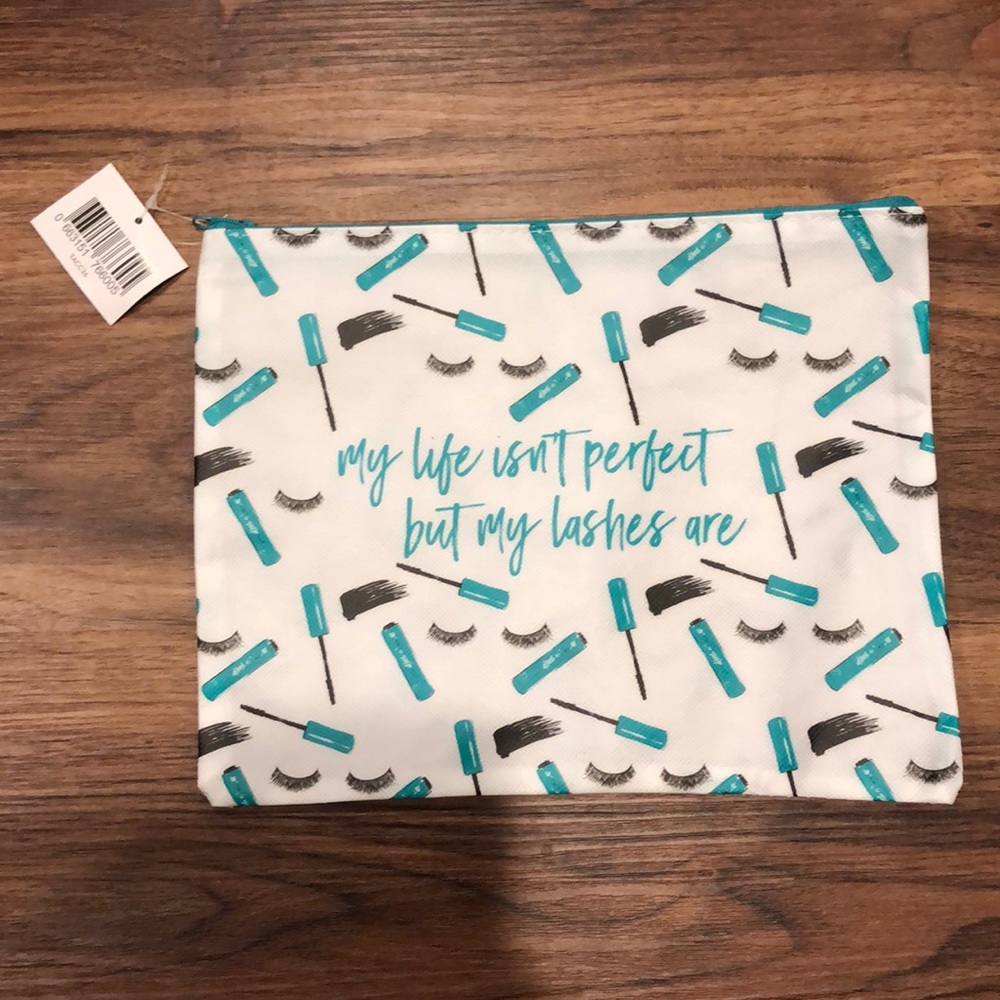 Thrive Causemetics Makeup Bag